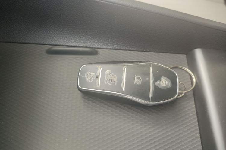 Used BYD Seal 05 DM-i 2025 DM-i Intelligent Drive 120KM Flagship Model Vehicle Key