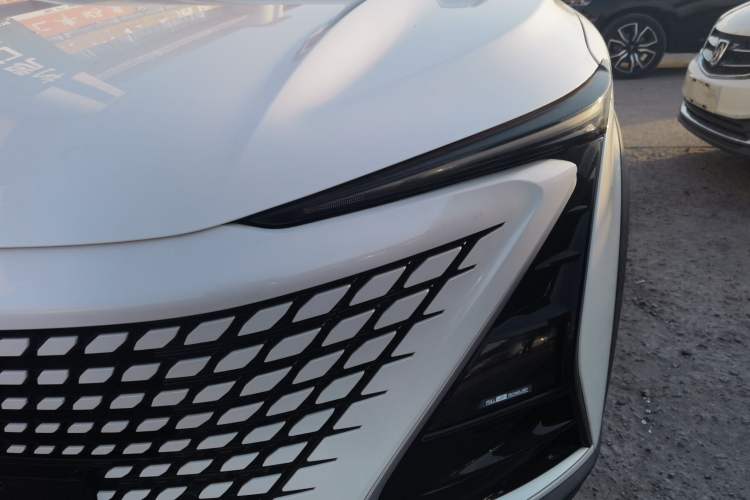 Used Changan UNI-T 2020 1.5T Prestige Version
