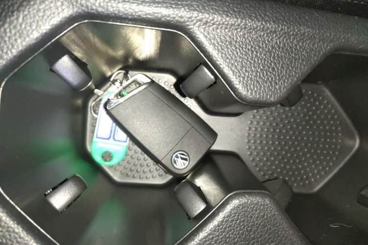 Used Volkswagen Lavida 2024 1.5L Automatic Starry Sky 5 Million Edition Vehicle Key