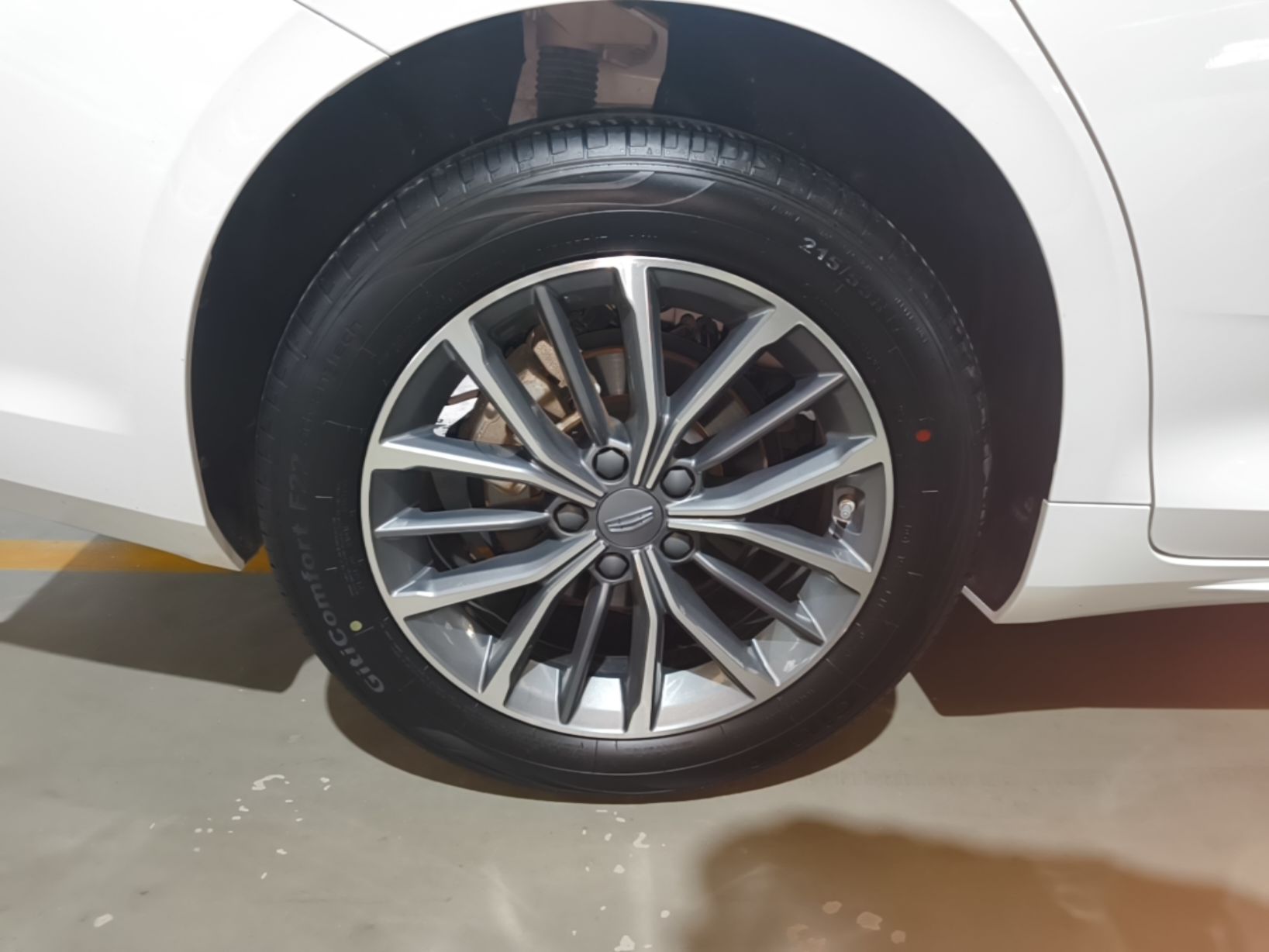 Geely Auto Preface 2023 1.5TD Fuyao Version — снимка 11
