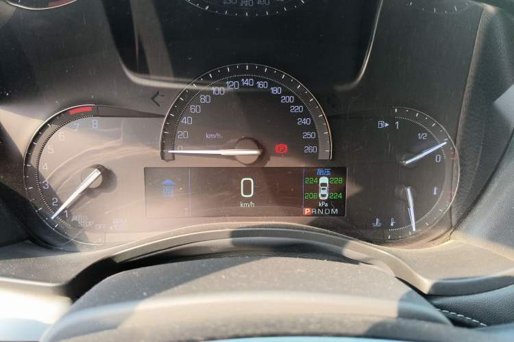 Used Cadillac ATS-L 2017 28T Fashion Edition
