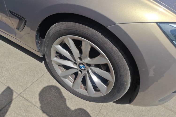 Used BMW 3 Series GT 2018 320i Sport Edition