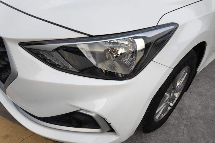 Used Hyundai Celesta 2018 1.6L Automatic GL Enjoyment Version China V Standard