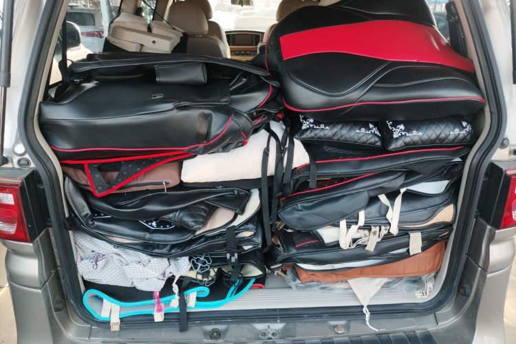 Used FORTHING Lingzhi 2019 M5L 1.6L 7-Seater Luxury Model China VI Standard
