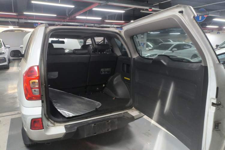 Used Chery Tiggo 3 2014 1.6L Manual Zhishang Edition