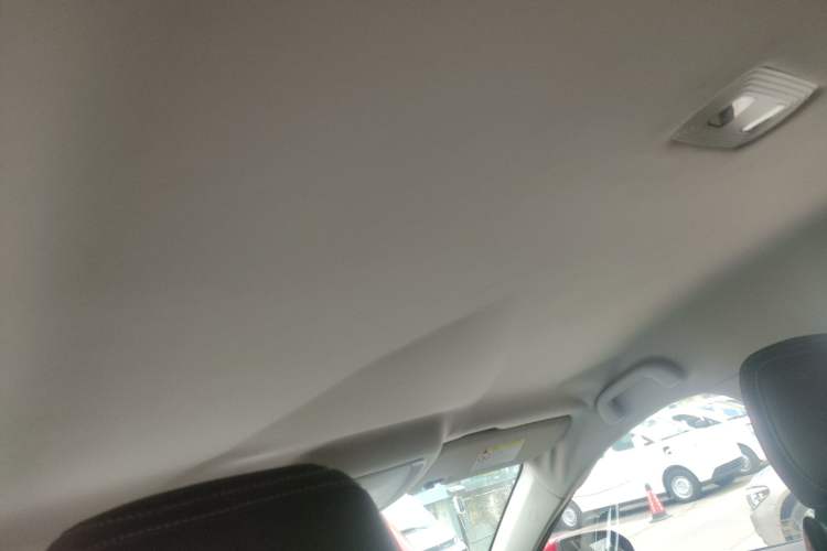 Used BYD Qin Pro New Energy 2018 DM 1.5TI Automatic Smart Connect Dynamic Model Headliner