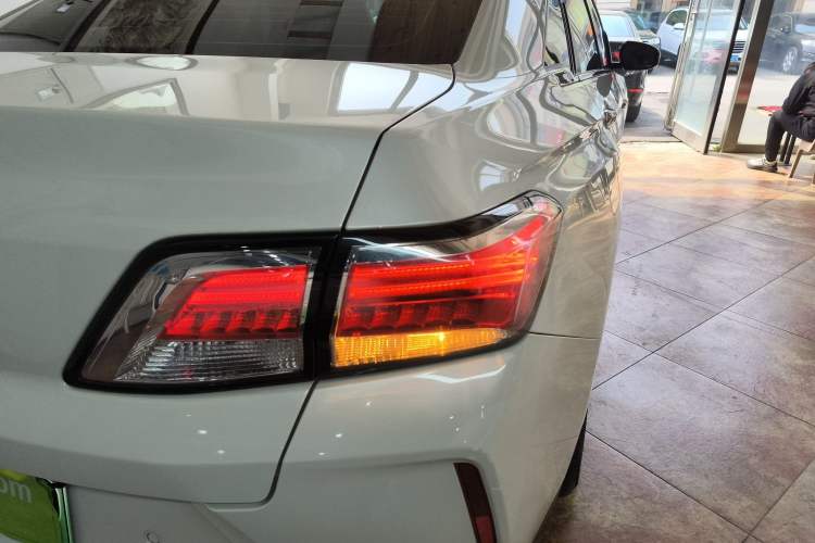 Used Venucia D60EV 2022 Standard Range Smart Drive Version Right Rear Taillight