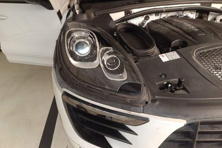 Used Porsche Macan 2017 Macan 2.0T