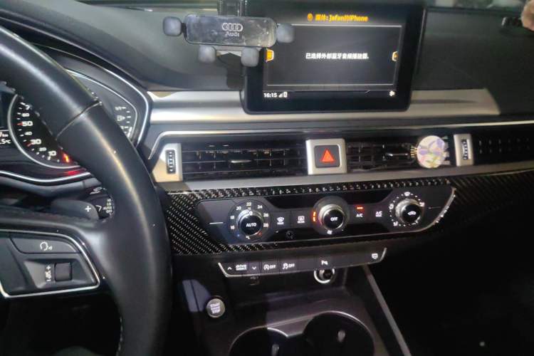 Used Audi A4L 2018 30th Anniversary Edition 40 TFSI Trendy Model