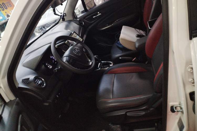 Used CHANGAN CS15 2016 1.5L Automatic Fashion Edition
