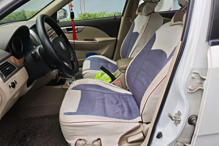 Used Buick Excelle 2015 1.5L Automatic Classic Model Left Front Seat