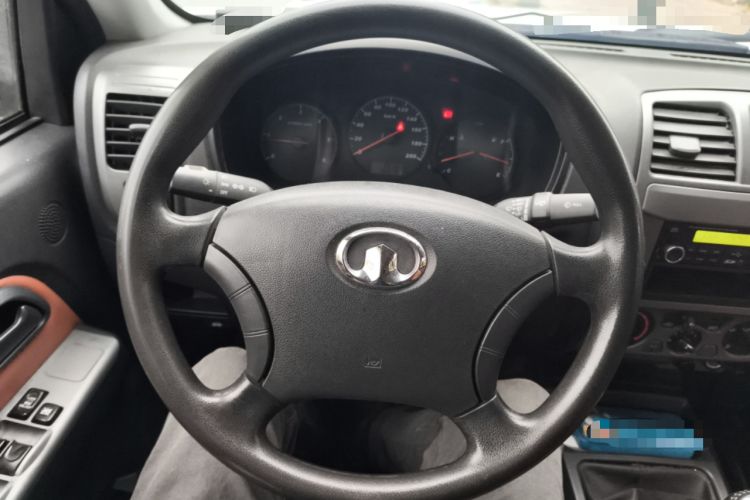 Used Great Wall Wingle 5 2017 2.8T Classic Edition Two-Wheel Drive Big Double-Cab GW2.8TC-2
