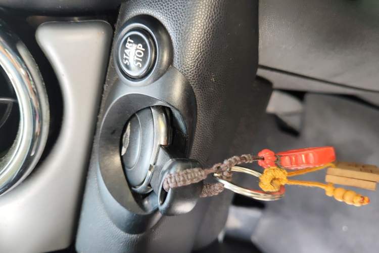 Used MINI Clubman 2011 1.6L COOPER Fun Vehicle Key