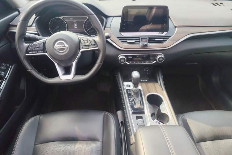 Used Nissan Teana 2021 2.0L XL Upper AD1 Smart Drive & Navigation Edition
