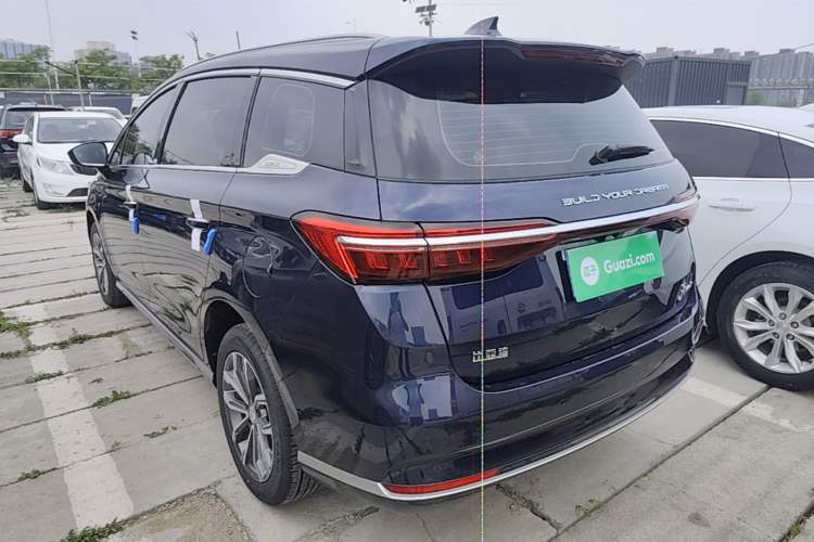 Used BYD Song MAX 2021 Upgraded Model 1.5T Automatic Luxury 6-Seater Exterior 2