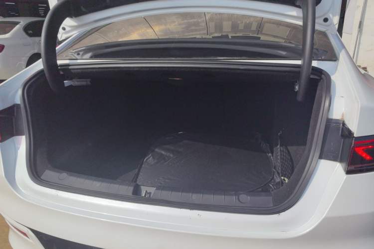 Used BYD Qin PLUS 2024 HONOR Edition DM-i 55KM Leading Model