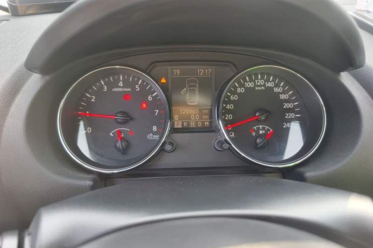 Used Nissan Qashqai 2011 2.0 XL Fire CVT 2WD Odometer Close Up