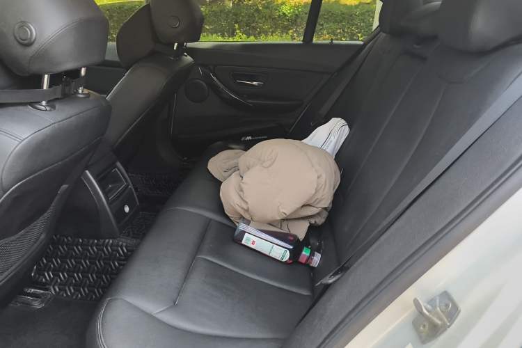 Used BMW 3 Series 2013 320i Active Edition
