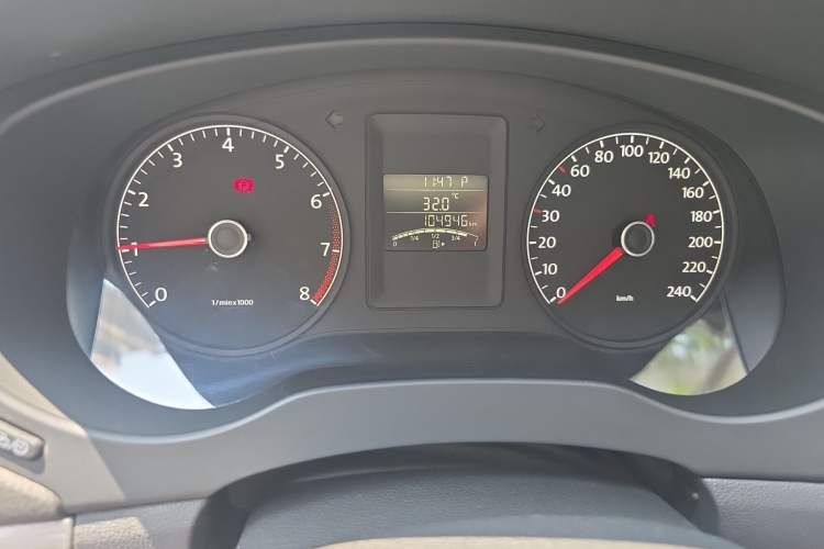 Used Volkswagen Sagitar 2012 1.6L Automatic Comfort Edition
