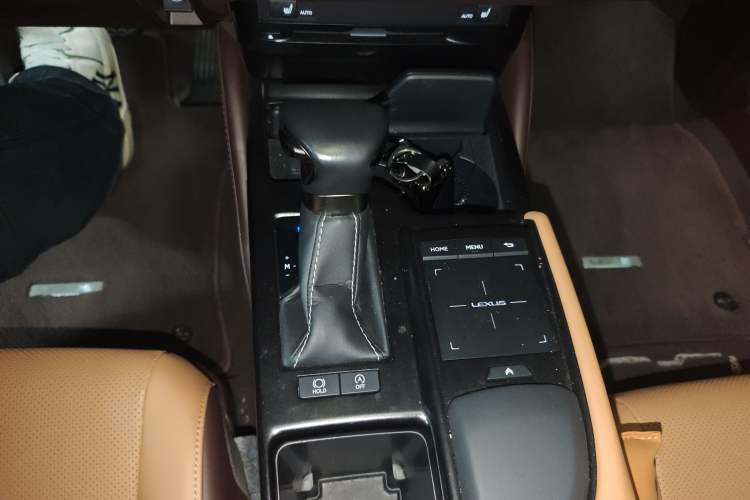 Used Lexus ES 2020 200 Excellence Edition