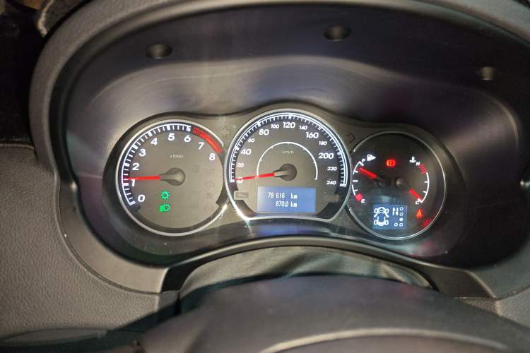 Used Renault Koleos 2012 2.5L Two-Wheel Drive Comfort Edition with Navigation
