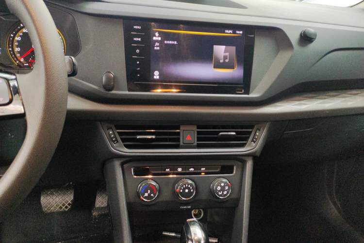 Used Volkswagen Tharu 2021 280TSI Two-Wheel Drive Trend Edition
