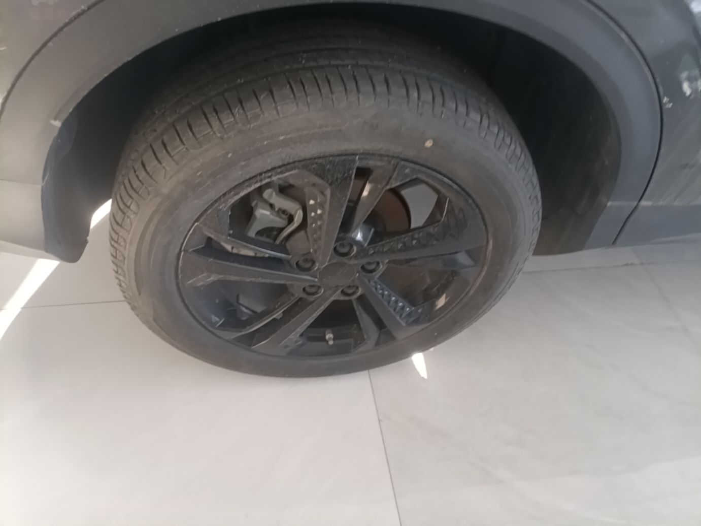 Geely Auto Coolray 2025 Bin Yue L 1.5T DCT Starlight Edition — снимка 11