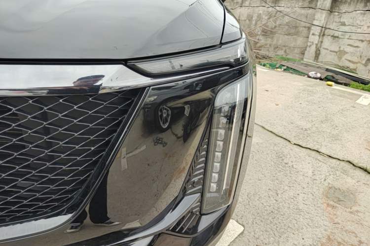 Used Cadillac XT5 2025 2.0T Luxury Version Left Front Headlight