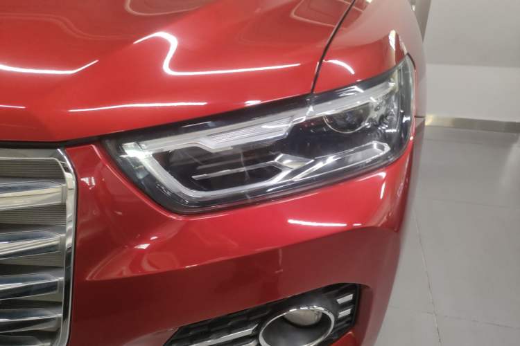 Used Haval H6 2017 Red Label 2.0T Automatic Two-Wheel Drive ZhiShang Model