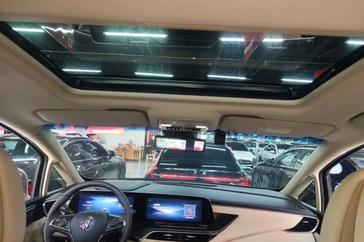 Used Buick GL8 2023 ES Lu Zun Deluxe Model
