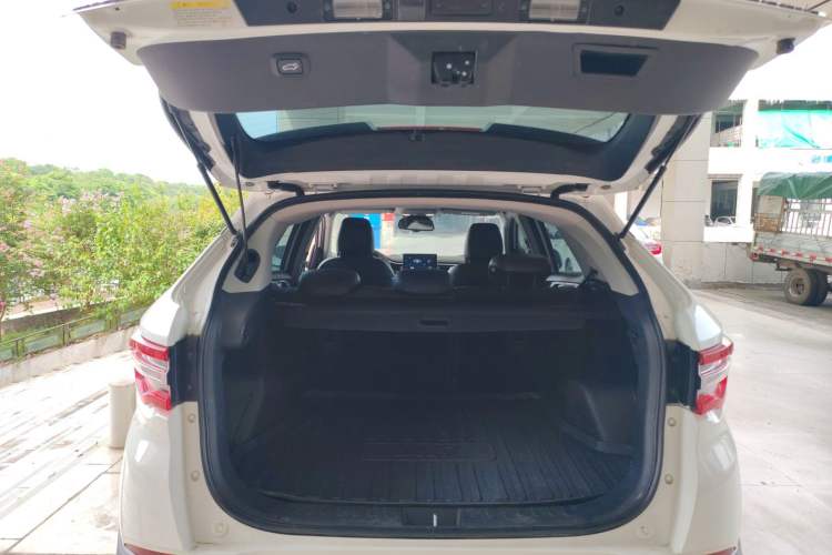 Used Soueast DX7 2018 Prime 1.8T DCT Flagship Model China V Standard