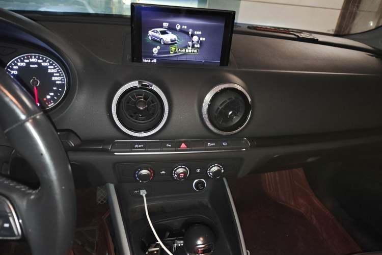 Used Audi A3 2019 Limousine 35 TFSI Fashion Edition China V standard