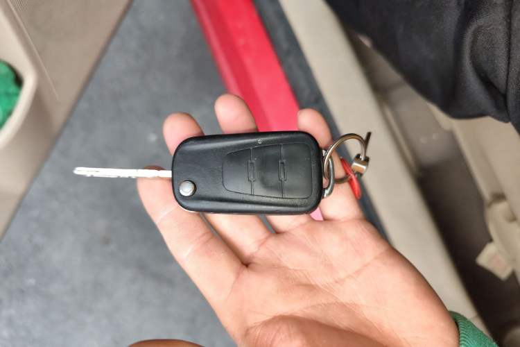 Used Roewe 350 2013 350C 1.5L Automatic Xunyue Edition
