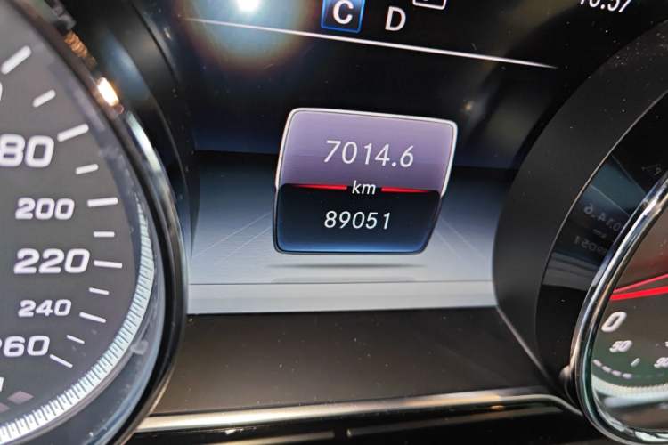 Used Mercedes-Benz E-Class 2017 E 200 Sport 4MATIC
