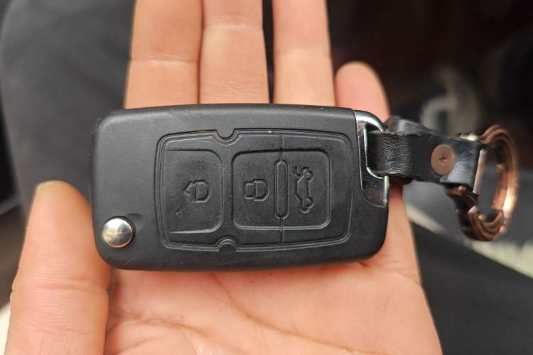 Used Geely Auto GX9 2014 2.4L Manual Two-Wheel Drive Luxury Version