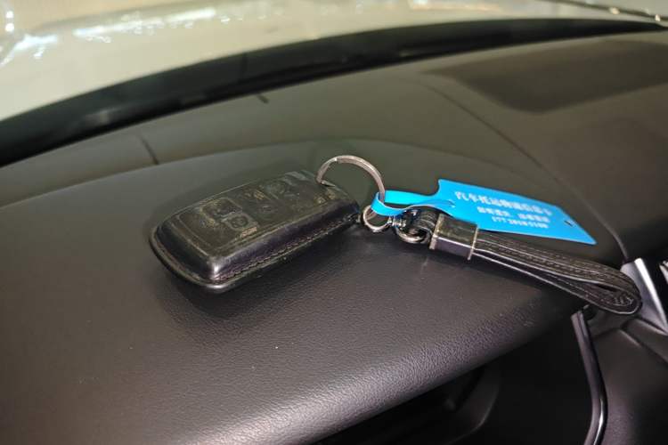 Used Land Rover Range SportNew Energy 2018 P400e Interior 1