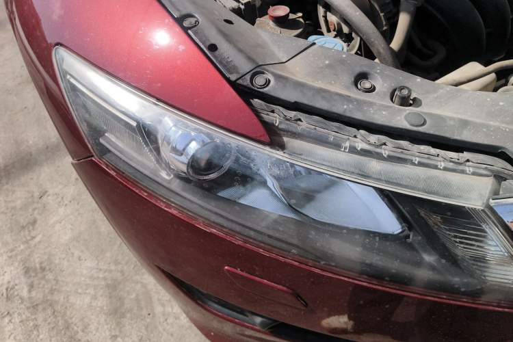 Used Honda Crosstour 2012 2.4L Luxury Edition
