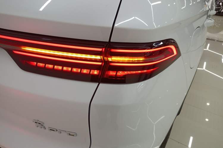 Used BYD Song Pro New Energy 2025 Second-Generation DM-i 75KM Overachiever Trim
