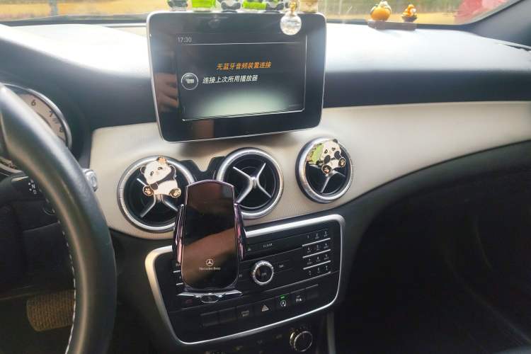 Used Mercedes-Benz CLA 2015 CLA 200 Audio And AC Panel