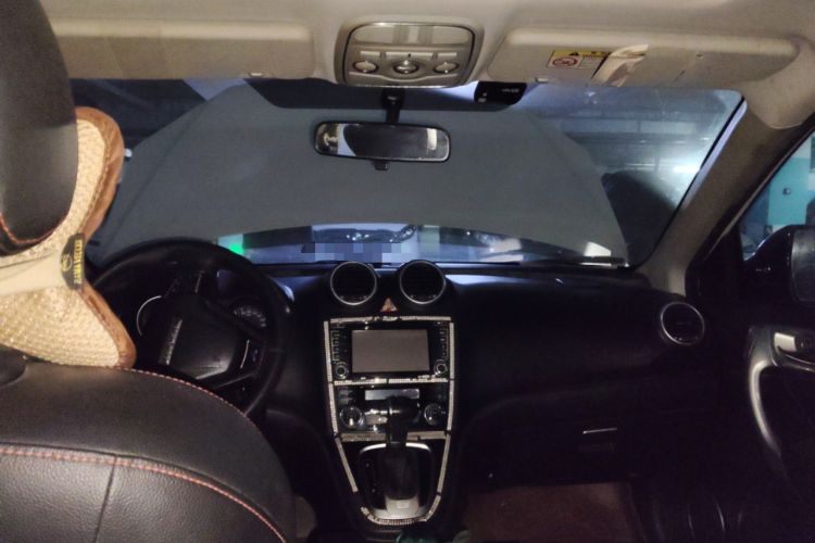 Used Haval H6 2016 Upgraded Model 1.5T Automatic Two-Wheel Drive Elite Version
