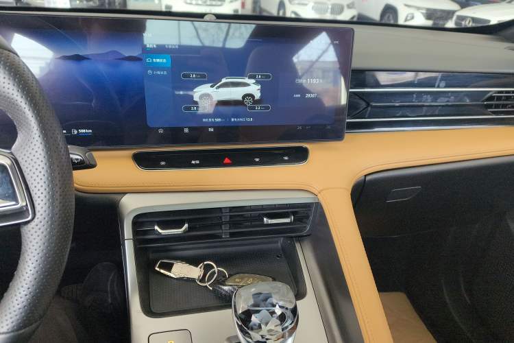 Used Roewe RX5 New Energy 2023 eRX5 Super Hybrid Prestige Edition Audio And AC Panel