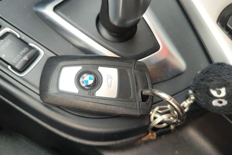 Used BMW 2 Series 2014 220i Leading Model