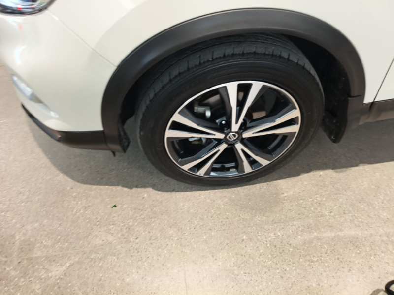Used Nissan Qashqai 2023 Classic 2.0L CVT XV Prem. Smart Enjoyment Edition — 22