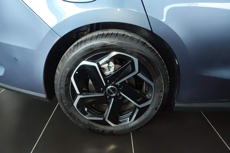 Used BYD Seal 06 New Energy 2025 DM-i Intelligent Drive 120KM Flagship Model