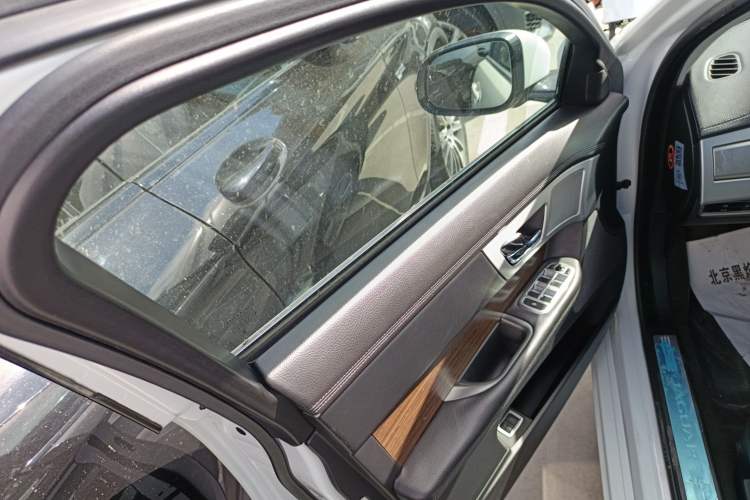 Used Jaguar XF 2015 XF 2.0T Sportbrake Luxury Edition