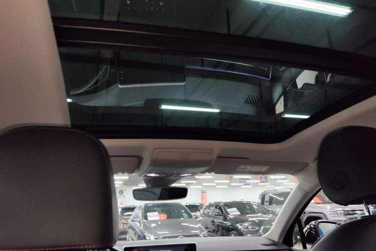 Used Volkswagen Tiguan X 2023 330TSI Two-Wheel-Drive Prestige Flagship Edition