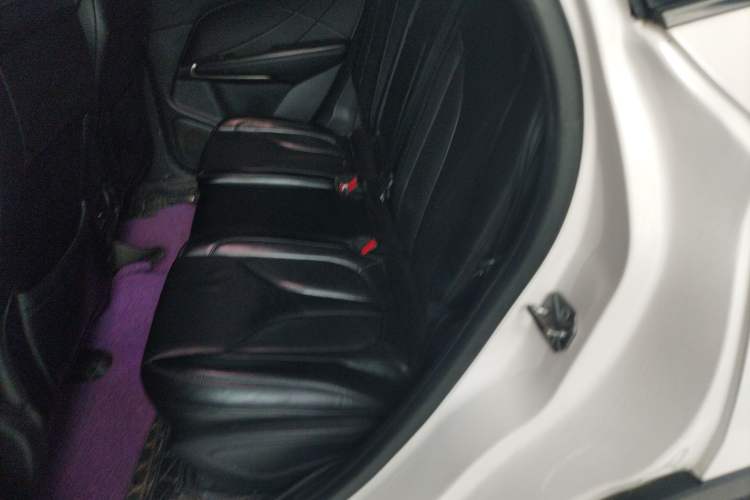 Used Lincoln MKC 2017 2.0T Two-Wheel Drive Deluxe Edition