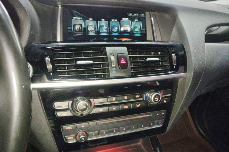 Used BMW X3 2016 xDrive20i M Sport Edition Audio And AC Panel