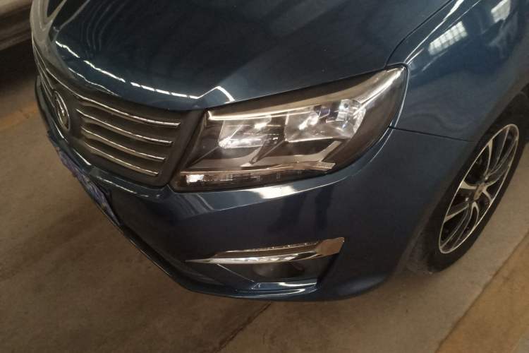 Used FORTHING S500 2016 1.6L Manual Luxury Edition
