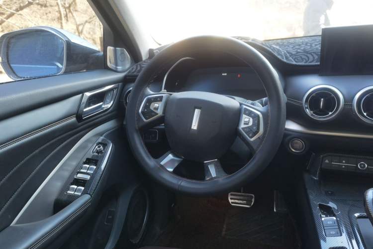 Used Wey VV6 2018 2.0T Four-Wheel Drive Flagship Version China V Standard